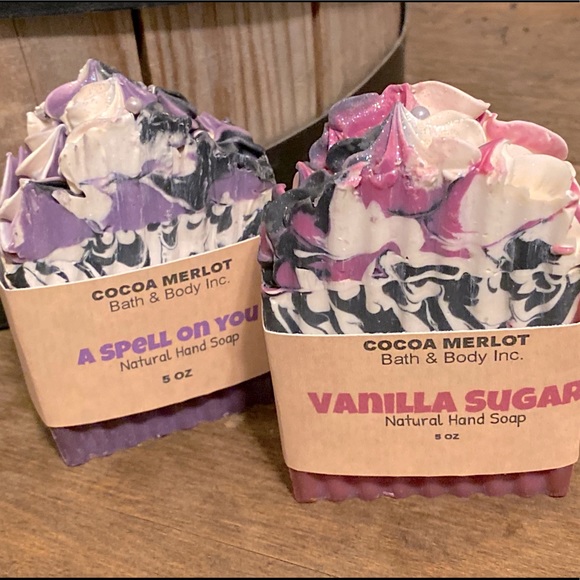 A spell on you - handmade soap - cocoa merlot - Picture 2 of 2